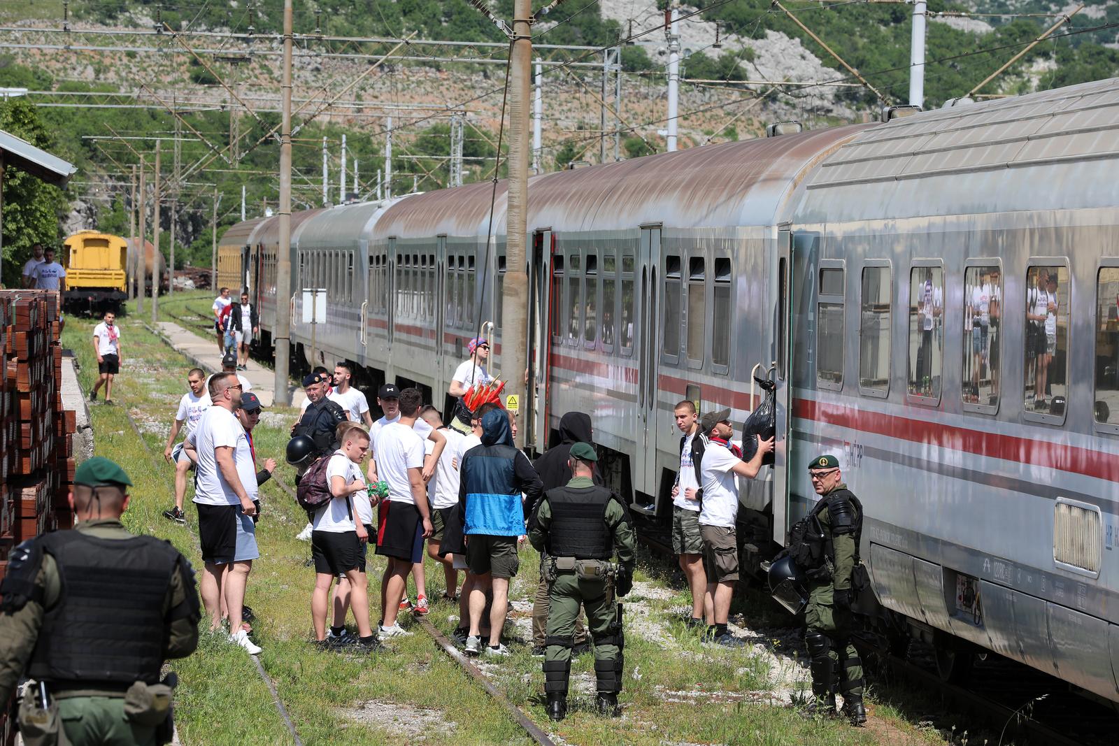 Bili vlak s Torcidom stigao u Rijeku