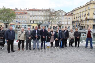 Polaganjem-vijenaca-obilježen-Dan-oslobođenja-Rijeke-15