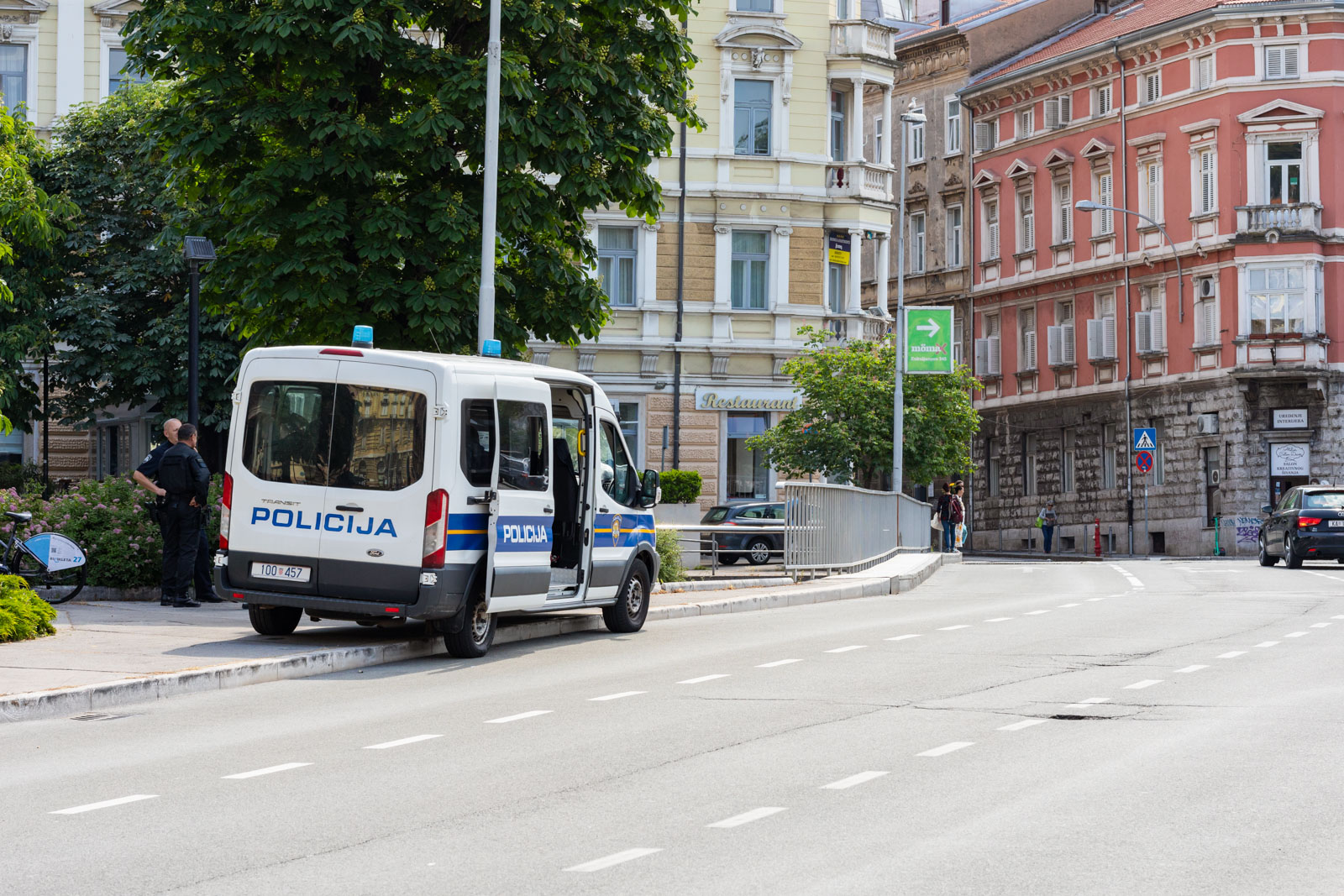 Policija -32 Policija -32