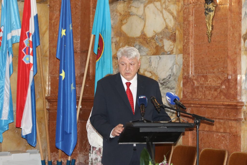 Svečana-akademija-povodom-Dana-državnosti-10-1-1024×683 Svečana-akademija-povodom-Dana-državnosti-10-1-1024×683