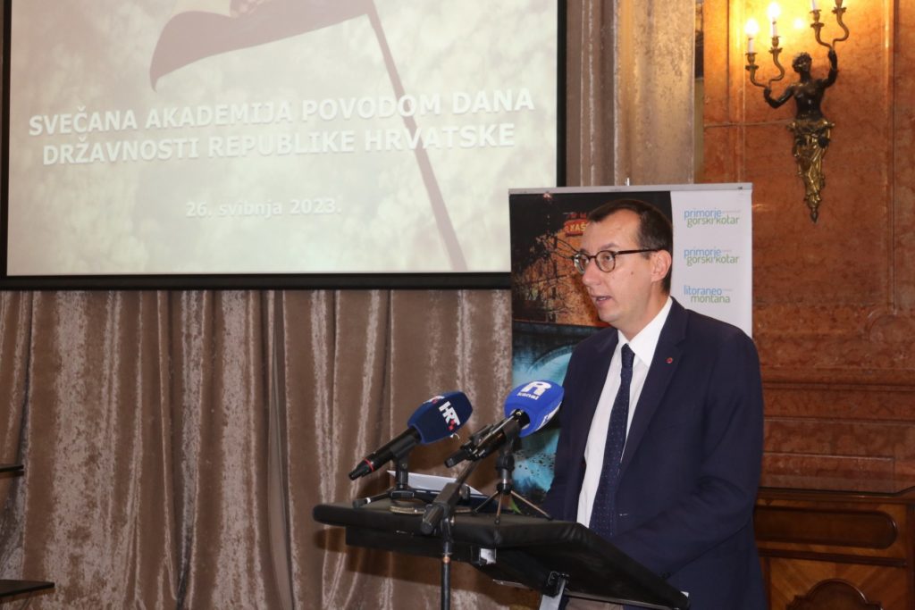 Svečana-akademija-povodom-Dana-državnosti-7-1024×683 Svečana-akademija-povodom-Dana-državnosti-7-1024×683