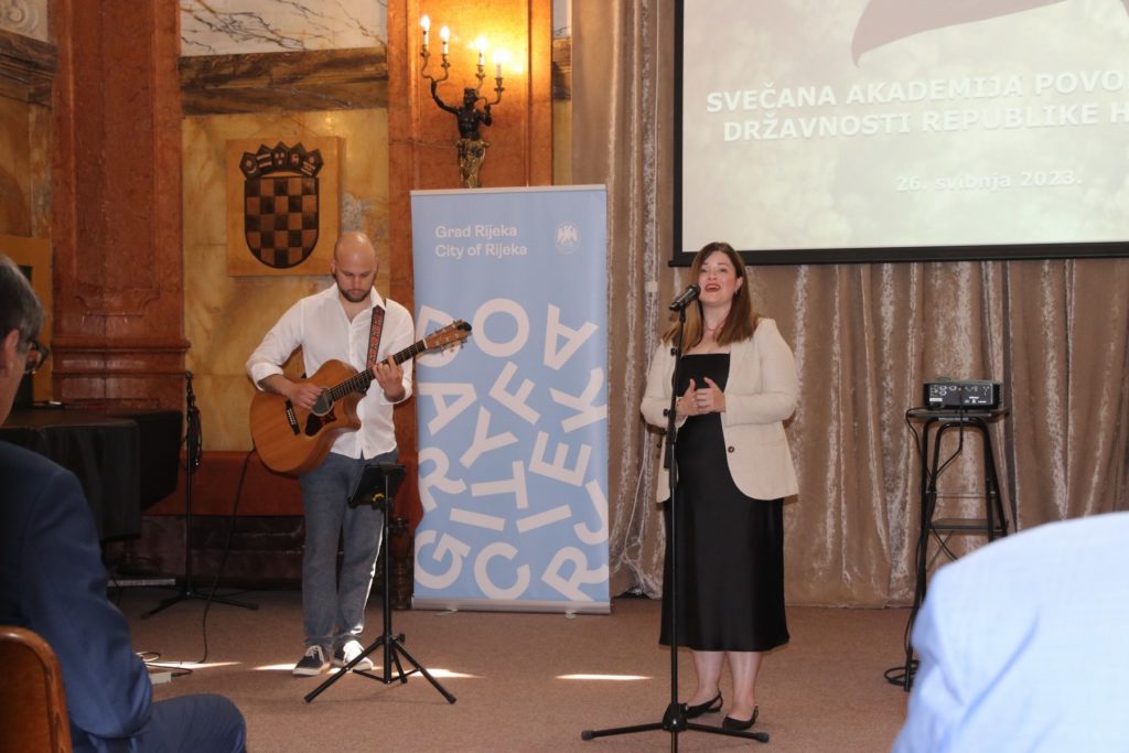 Svečana-akademija-povodom-Dana-državnosti-8-1024×683 Svečana-akademija-povodom-Dana-državnosti-8-1024×683