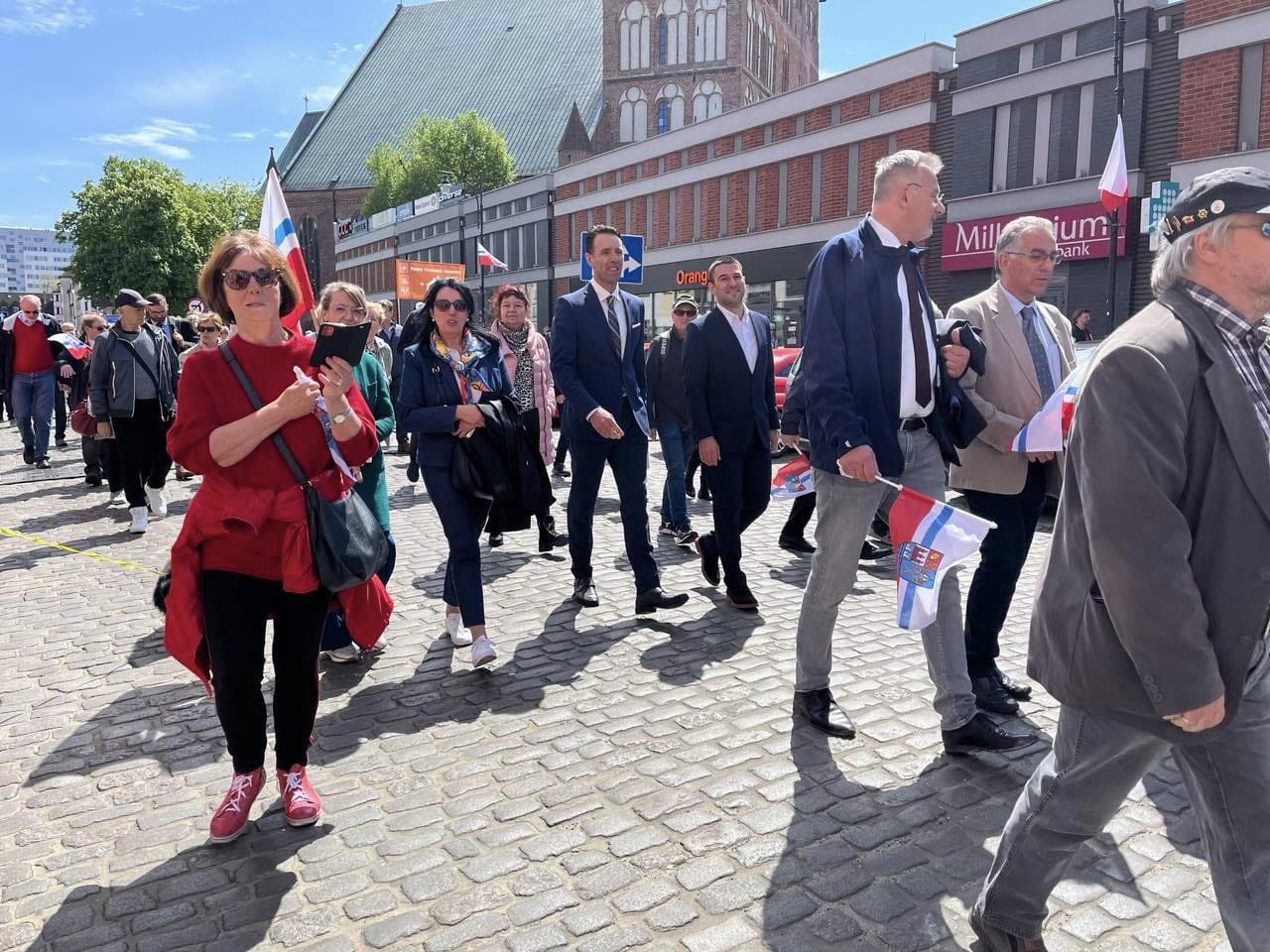 opatija poljski grad (4) opatija poljski grad (4)