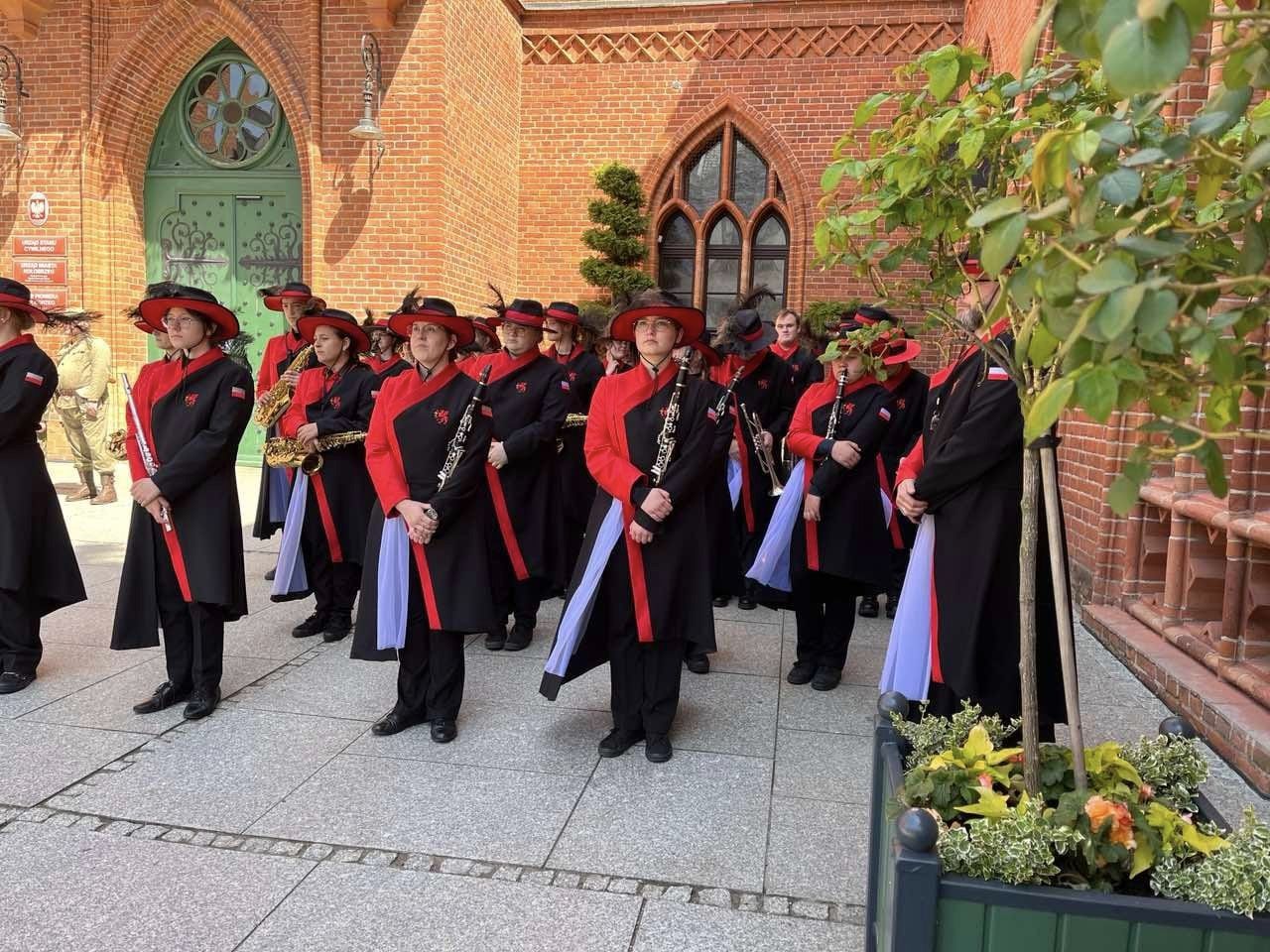 opatija poljski grad (5) opatija poljski grad (5)