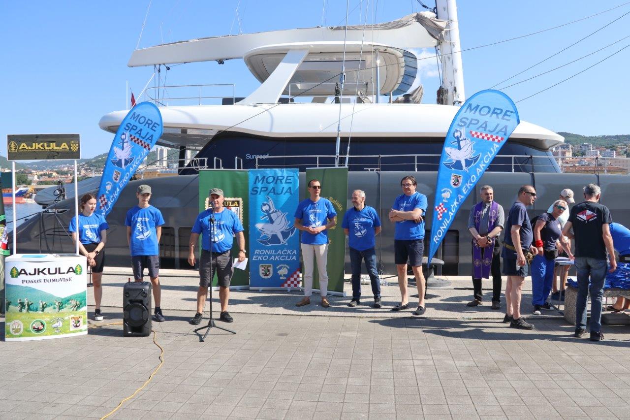 Ekološka-akcija-čišćenja-podmorja-„More-spaja-–-30-godina-zajedno“-2 Ekološka-akcija-čišćenja-podmorja-„More-spaja-–-30-godina-zajedno“-2