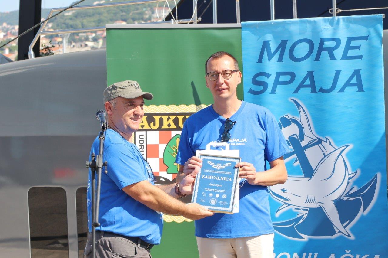 Ekološka-akcija-čišćenja-podmorja-„More-spaja-–-30-godina-zajedno“-6 Ekološka-akcija-čišćenja-podmorja-„More-spaja-–-30-godina-zajedno“-6