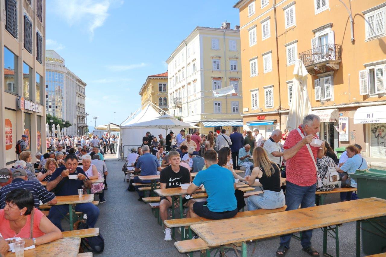 Gastrofešta-povodom-Dana-sv.-Vida-17 Gastrofešta-povodom-Dana-sv.-Vida-17