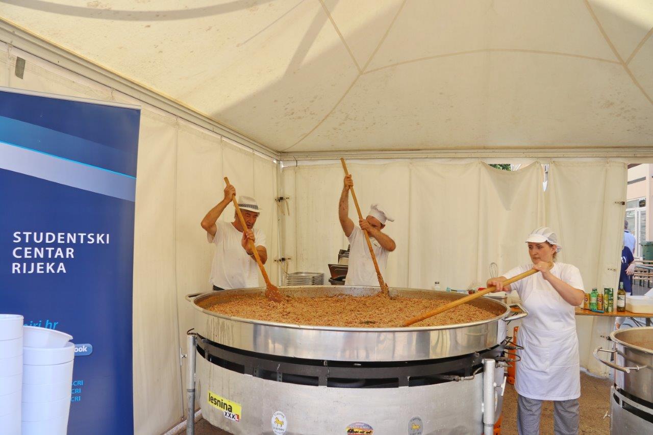 Gastrofešta-povodom-Dana-sv.-Vida-4 Gastrofešta-povodom-Dana-sv.-Vida-4