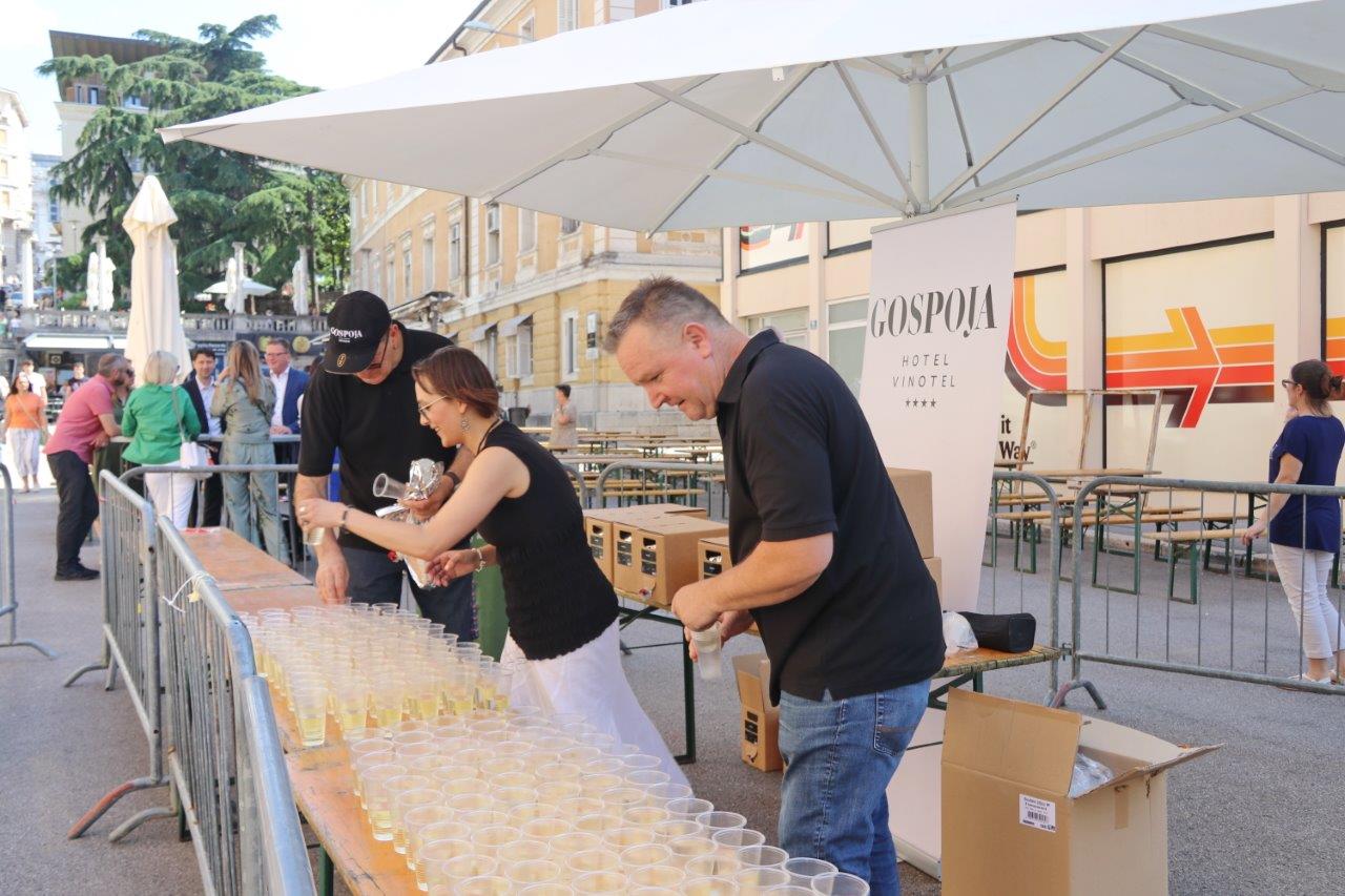 Gastrofešta-povodom-Dana-sv.-Vida-5 Gastrofešta-povodom-Dana-sv.-Vida-5