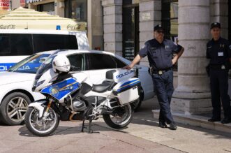 postani policajac policija korzo rijeka