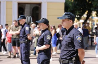 postani policajac policija korzo rijeka