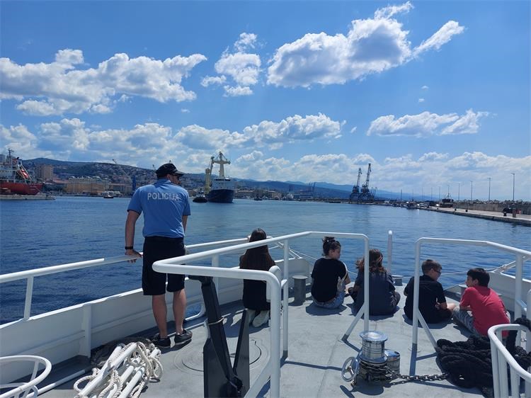 OŠ Centar 4 OŠ Centar 4