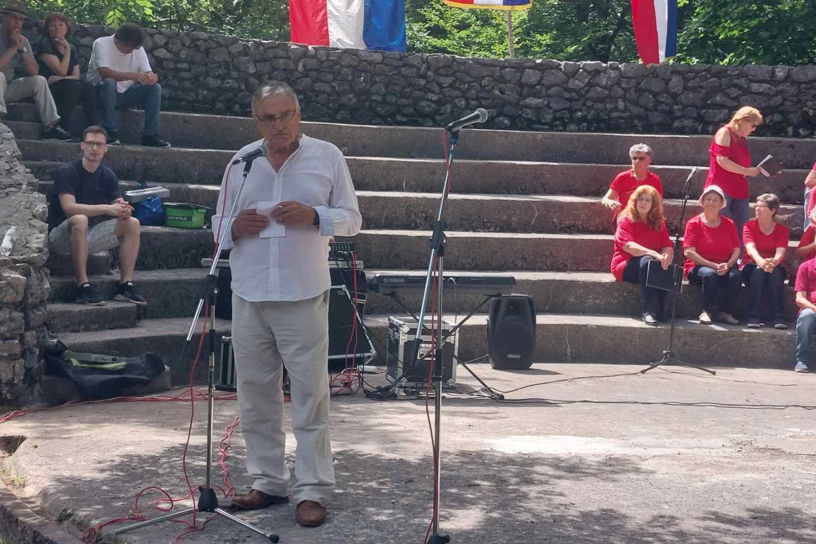 Obilježavanje-Dana-antifašističke-borbe-Tuhobić-7 Obilježavanje-Dana-antifašističke-borbe-Tuhobić-7