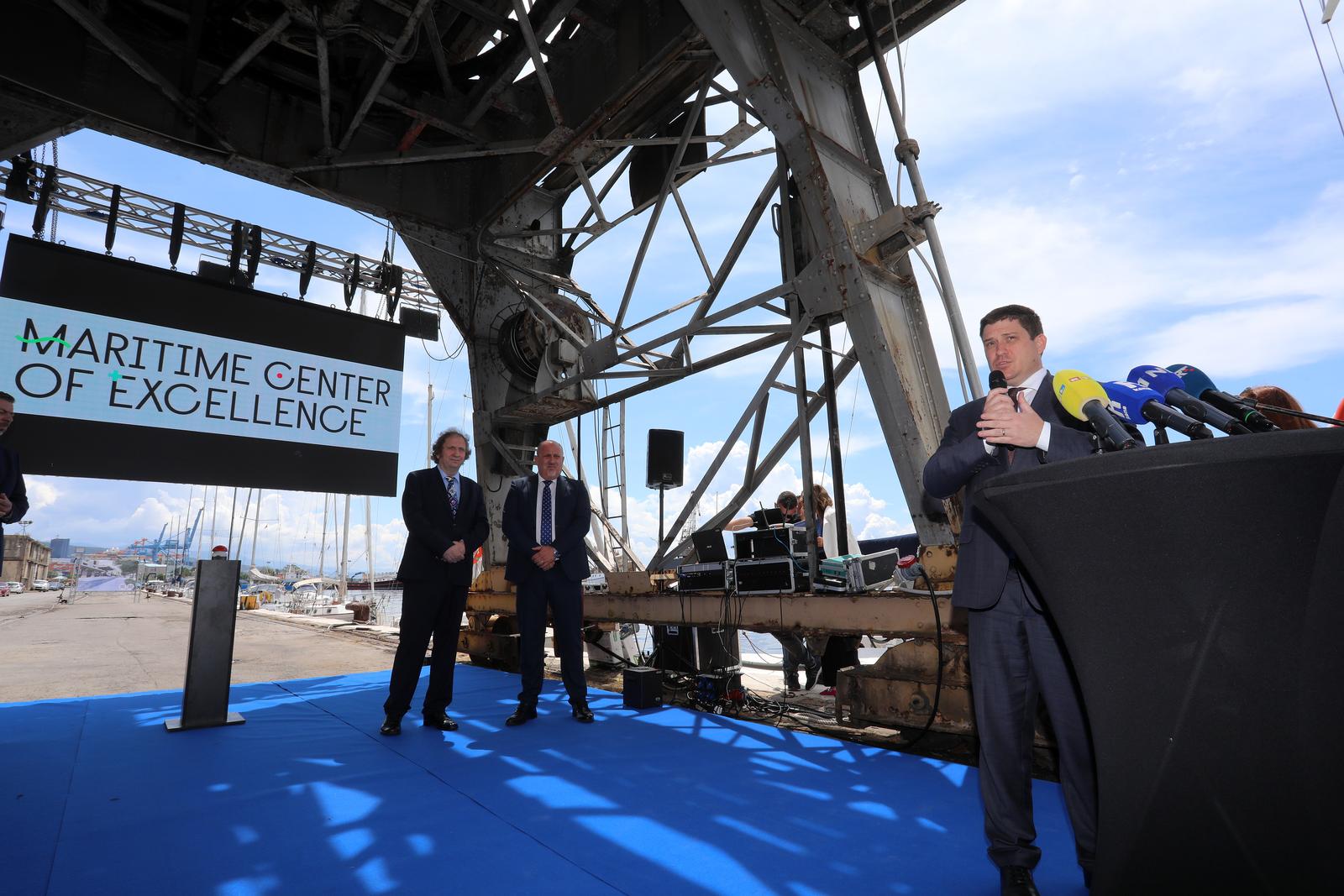 Rijeka: Sve?ano uru?enje Ugovora o koncesiji za gradnju ACI marine Rijeka: Sve?ano uru?enje Ugovora o koncesiji za gradnju ACI marine