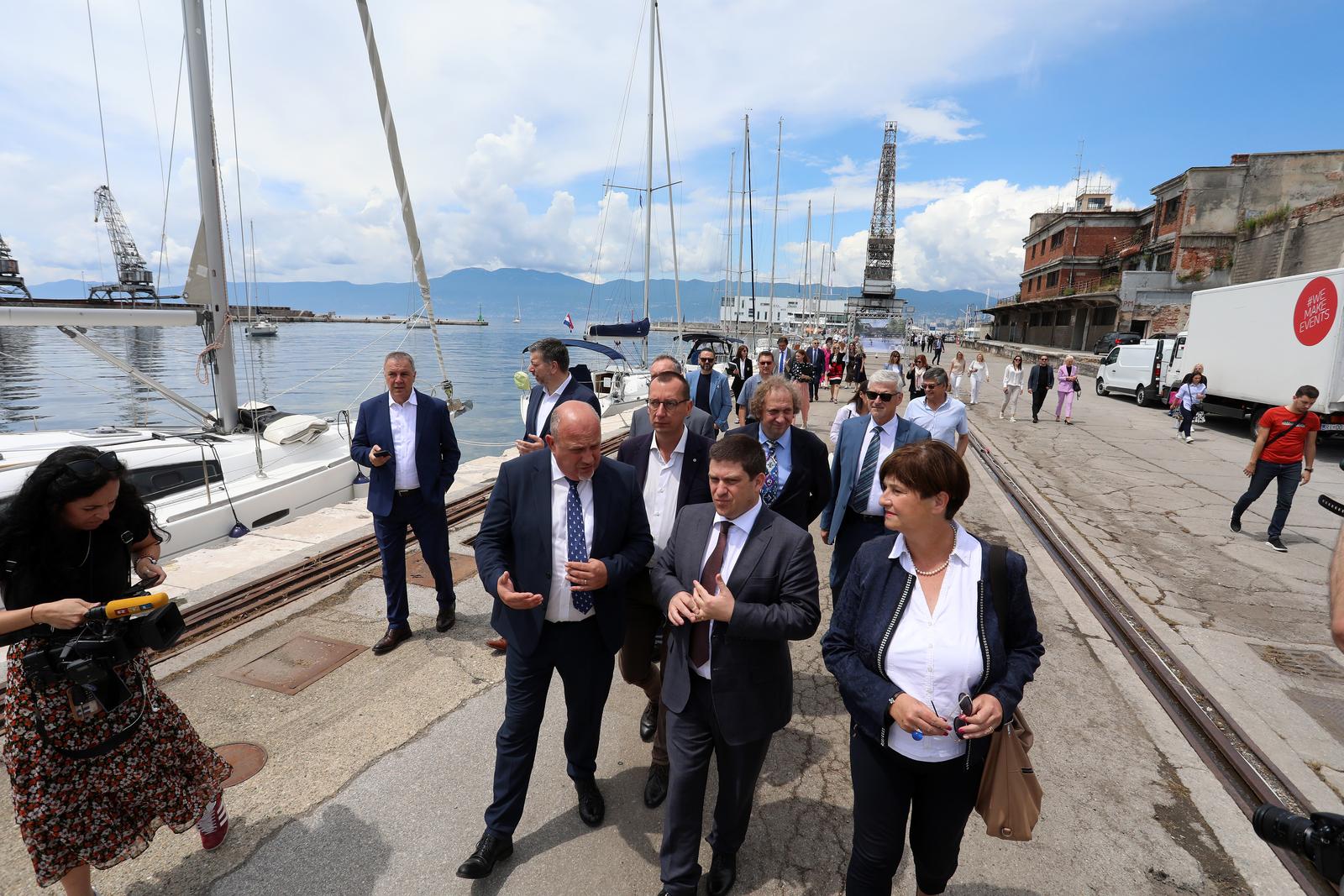 Rijeka: Sve?ano uru?enje Ugovora o koncesiji za gradnju ACI marine Rijeka: Sve?ano uru?enje Ugovora o koncesiji za gradnju ACI marine