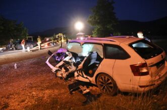 Dicmo: U teškoj prometnoj  nesreći smrtno stradale dvije osobe