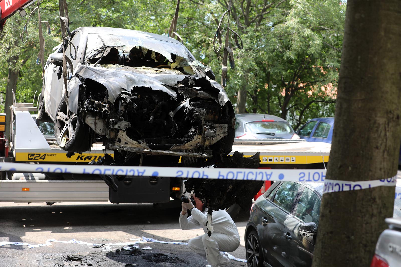 Rijeka: Vozila izgorjela u poaru