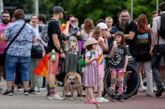 Zagreb: Okupljanje sudionika 22. Povorke ponosa na Rooseveltovom trgu