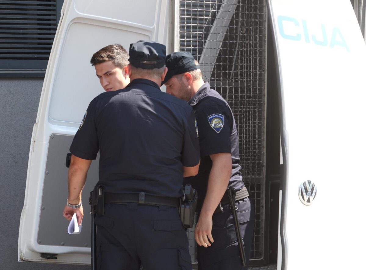 Zagreb: Vozač koji je pokosio pješake u Buzinu doveden na ispitivanje u Općinsko državno odvjetništvo u Novom Zagrebu