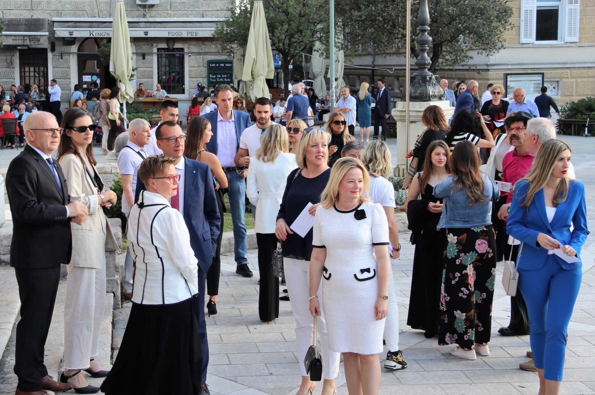 Svečana_sjednica_Gradskog_vijeća_Grada_Rijeke_dolazak_05 Svečana_sjednica_Gradskog_vijeća_Grada_Rijeke_dolazak_05