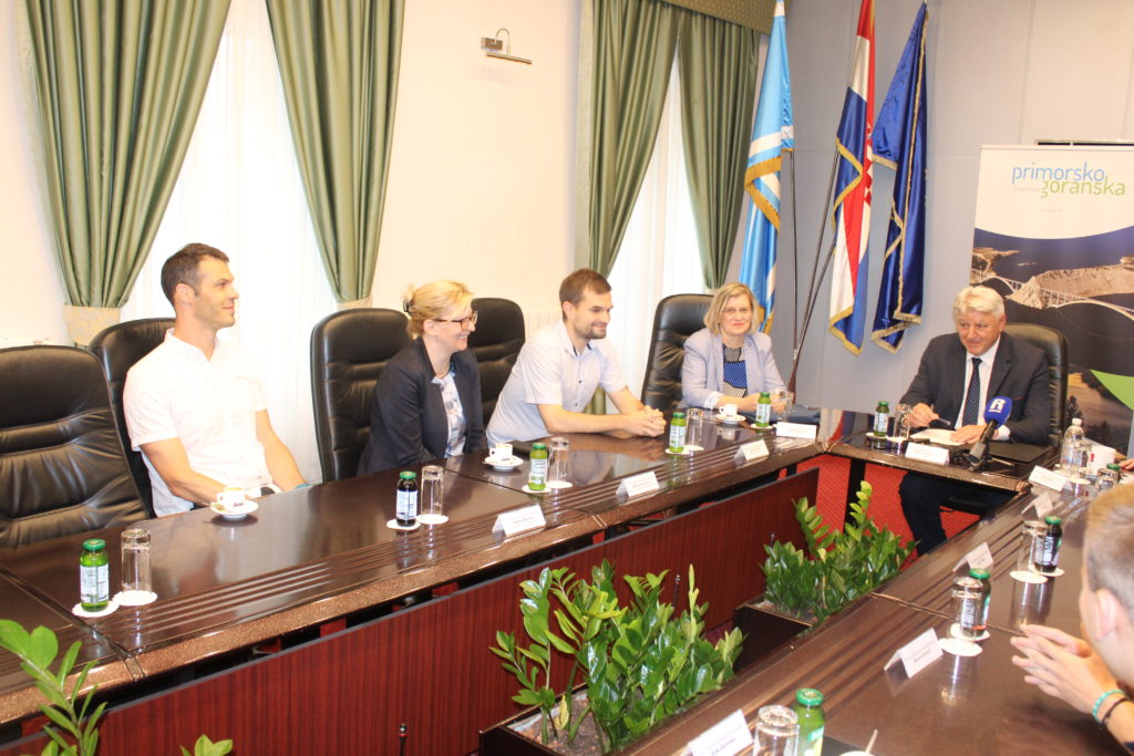 matura prhg (3) matura prhg (3)