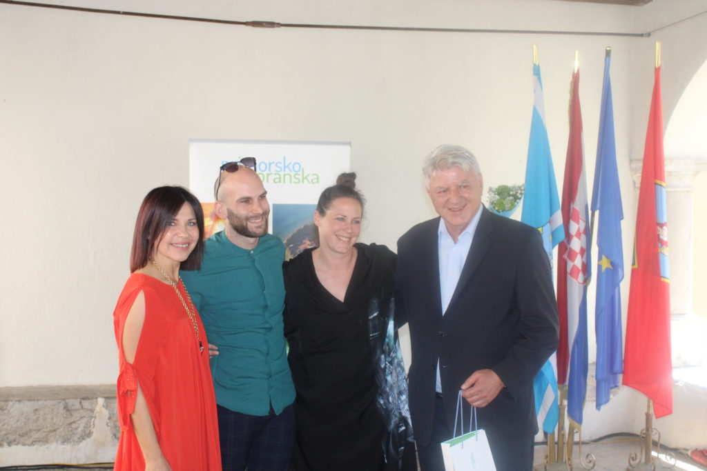 nagrade kulturno stvaralastvo (26) nagrade kulturno stvaralastvo (26)