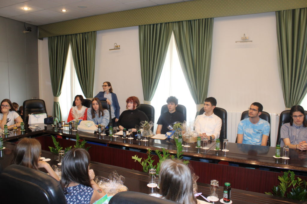 prijem cuvri okolisa (6) prijem cuvri okolisa (6)