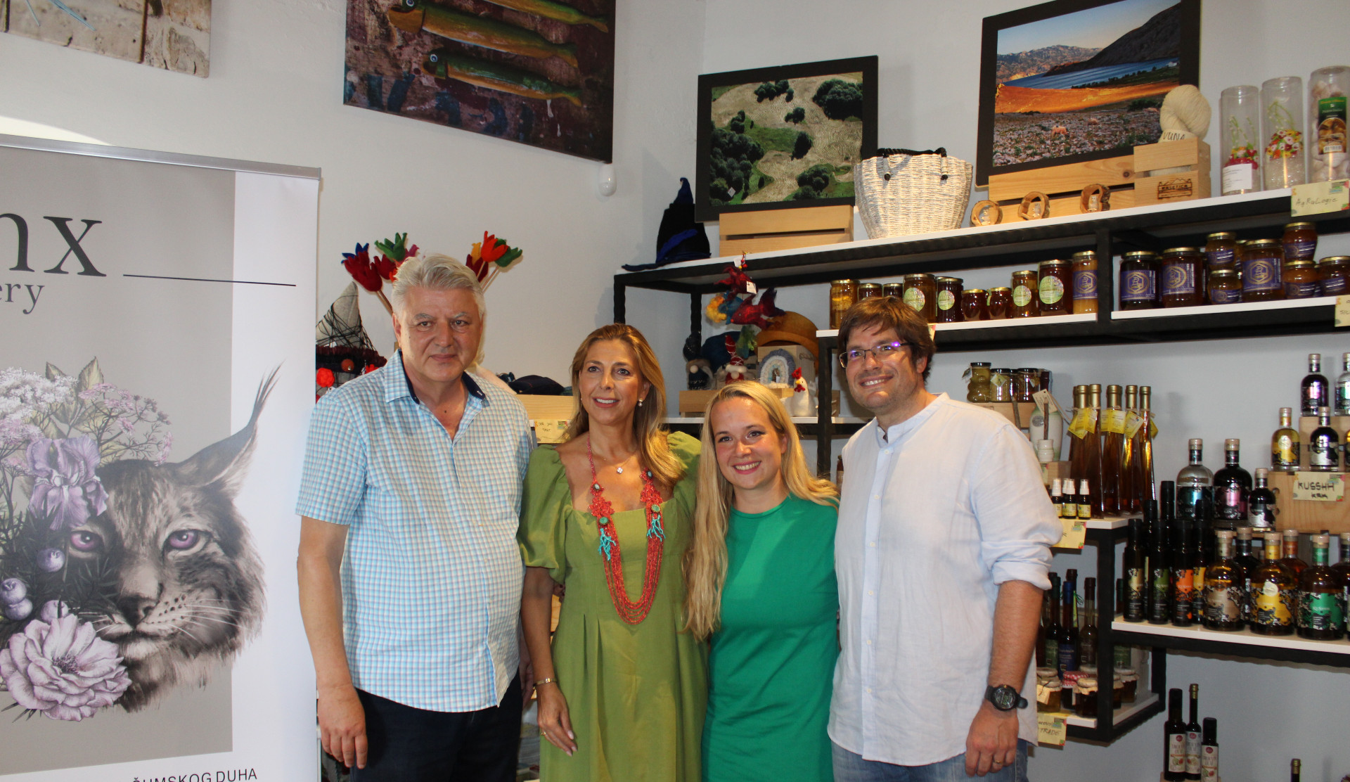 KASETICA LIKERI (11) KASETICA LIKERI (11)