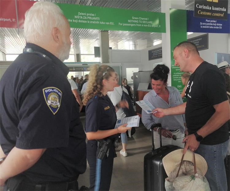 KRK NJEMAČKA POLICIJA 12 KRK NJEMAČKA POLICIJA 12