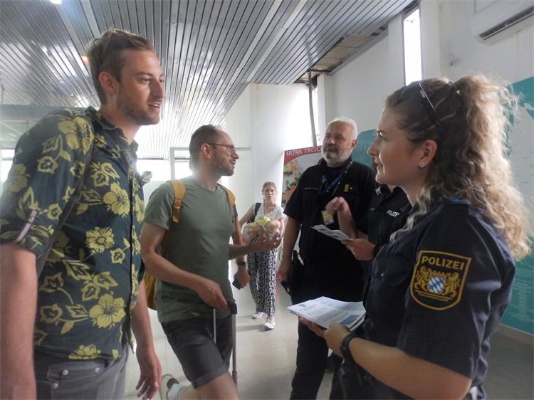 KRK NJEMAČKA POLICIJA 13 KRK NJEMAČKA POLICIJA 13