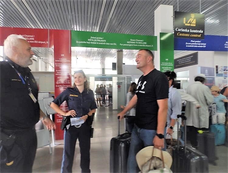 KRK NJEMAČKA POLICIJA 16 KRK NJEMAČKA POLICIJA 16