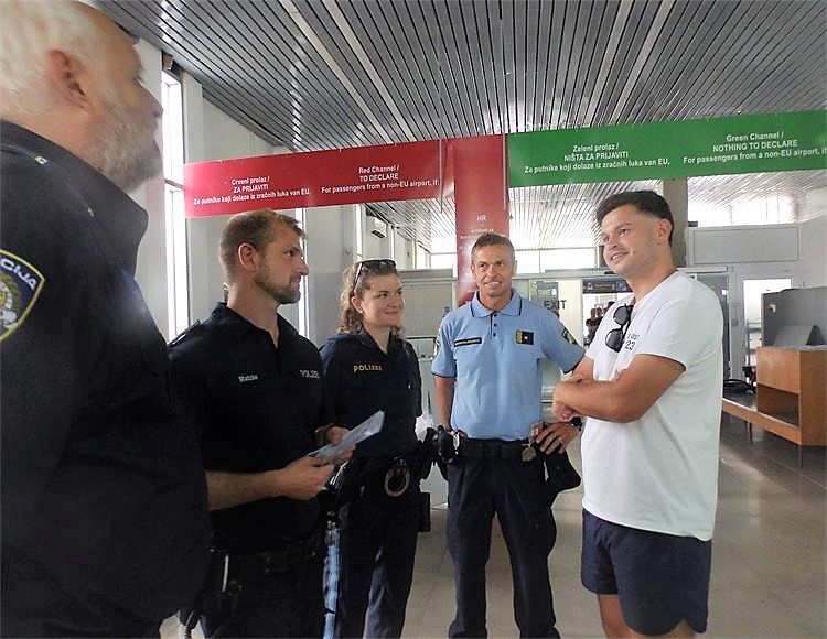 KRK NJEMAČKA POLICIJA 18 KRK NJEMAČKA POLICIJA 18