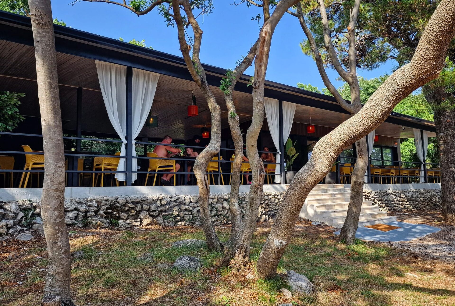 Madagascar Kostrena fejs 14