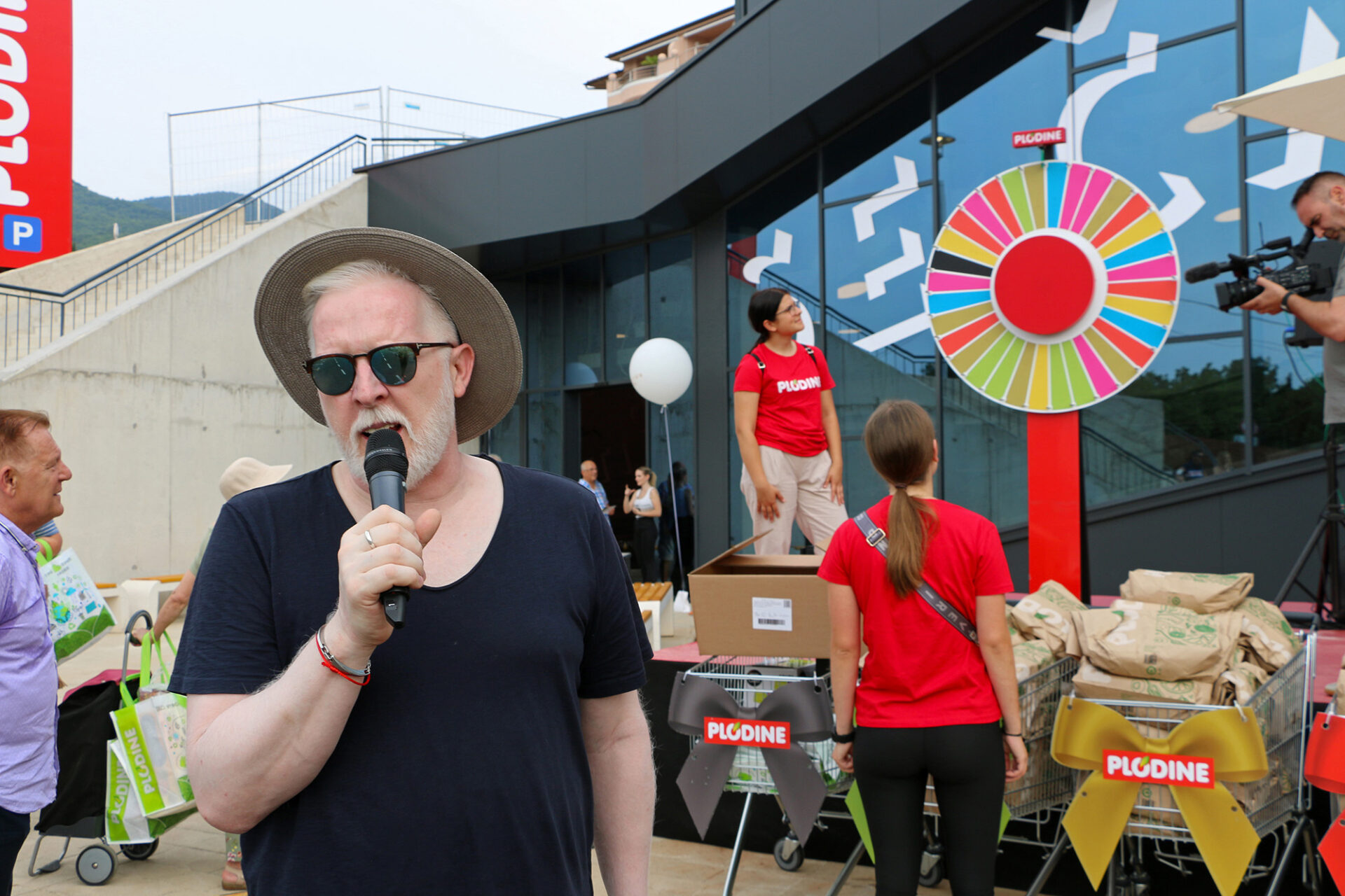 PLODINE VOLOSKO OTVORENJE 14 PLODINE VOLOSKO OTVORENJE 14