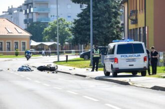 Čakovec: U prometnoj nesreći smrtno stradao vozač motocikla