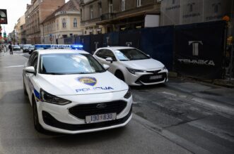 Zagreb: Na gradilištu u Gundulićevoj radnik upao u rupu duboku nekoliko metara