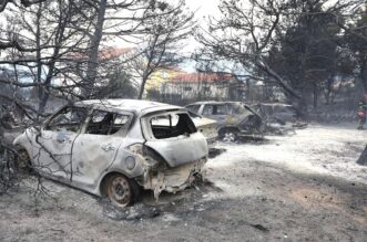 U požaru kod Grebaštice izgorjeli automobili