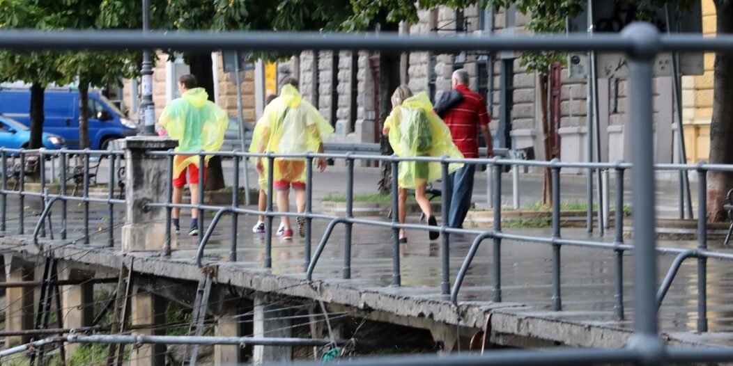 Rijeka: Olujno nevrijeme protutnjalo gradom Rijeka: Olujno nevrijeme protutnjalo gradom