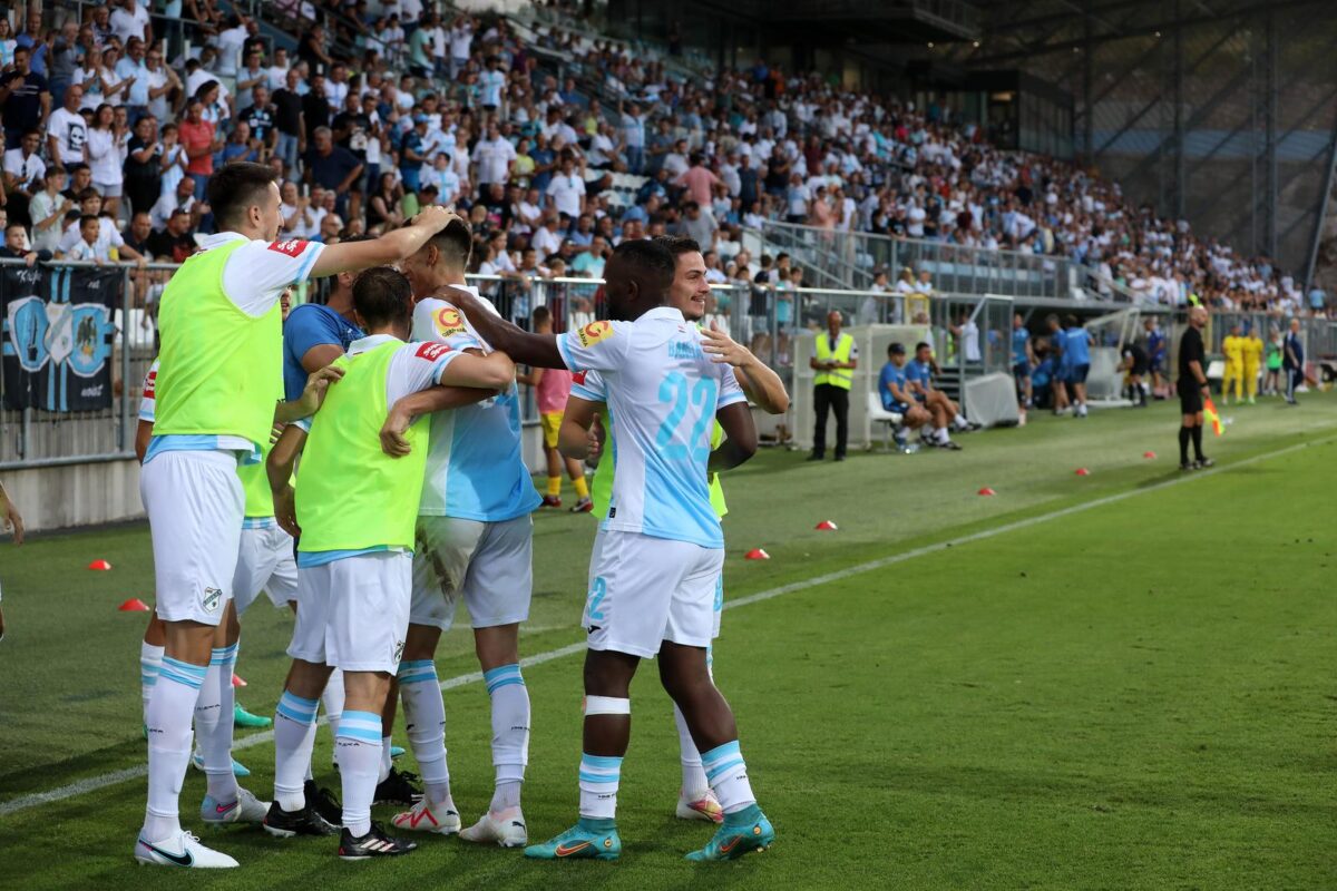 KRAJ] RIJEKA - HAJDUK 1:0 Rijeka preuzela prvo mjesto u SuperSport HNL-u  golom Jankovića u 63' - DALMACIJA DANAS