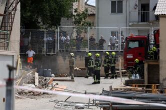 Pao strop u servisnoj bazi marine Trogir, poginula jedna osoba