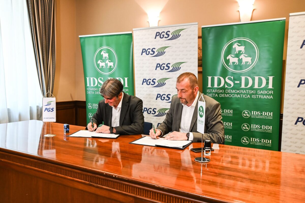 Potpisivanje sporazuma Dalibor Paus i Darijo Vasilić