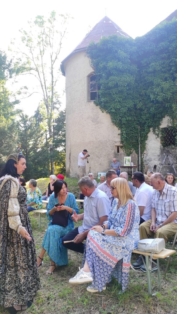 brod na kupi (11) brod na kupi (11)