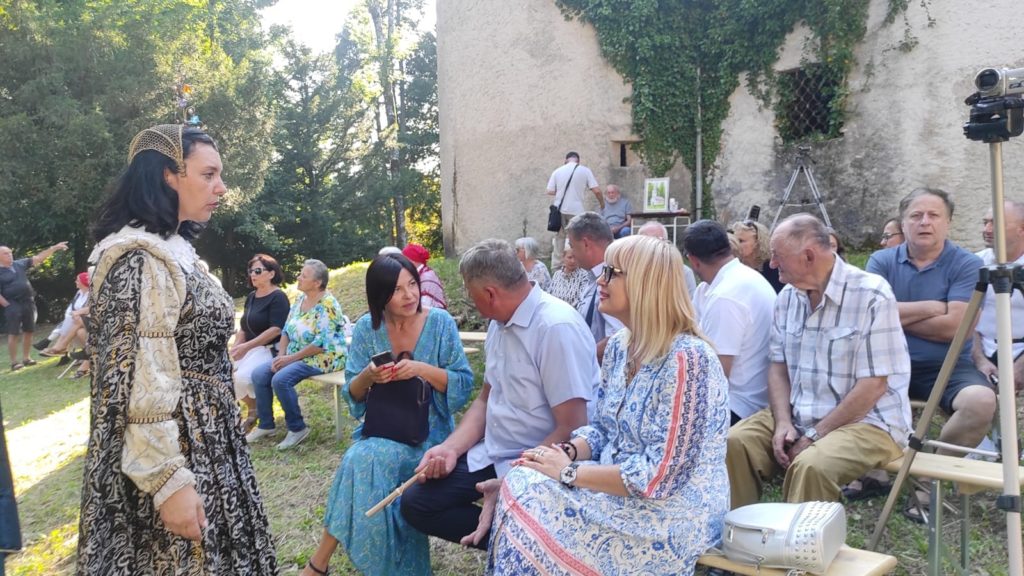 brod na kupi (17) brod na kupi (17)