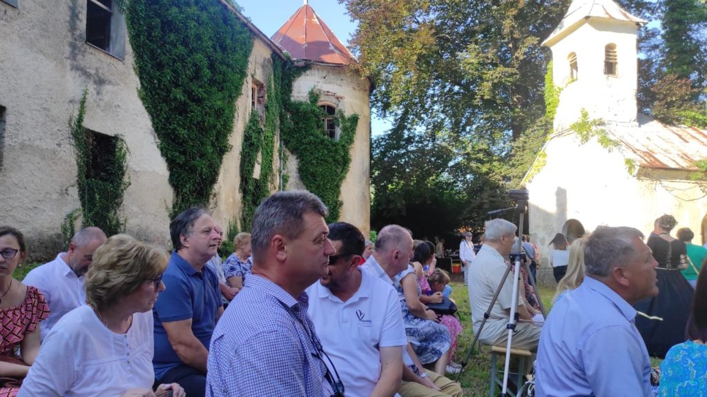 brod na kupi (4) brod na kupi (4)