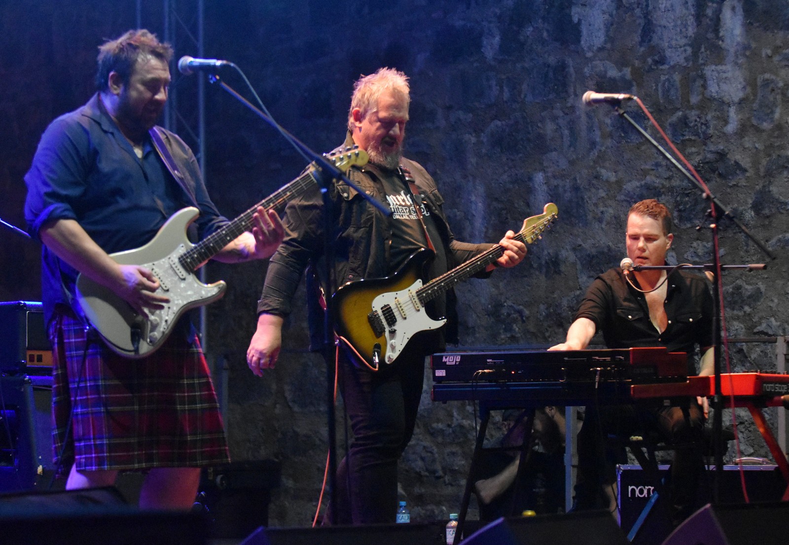 king king (2) king king (2)