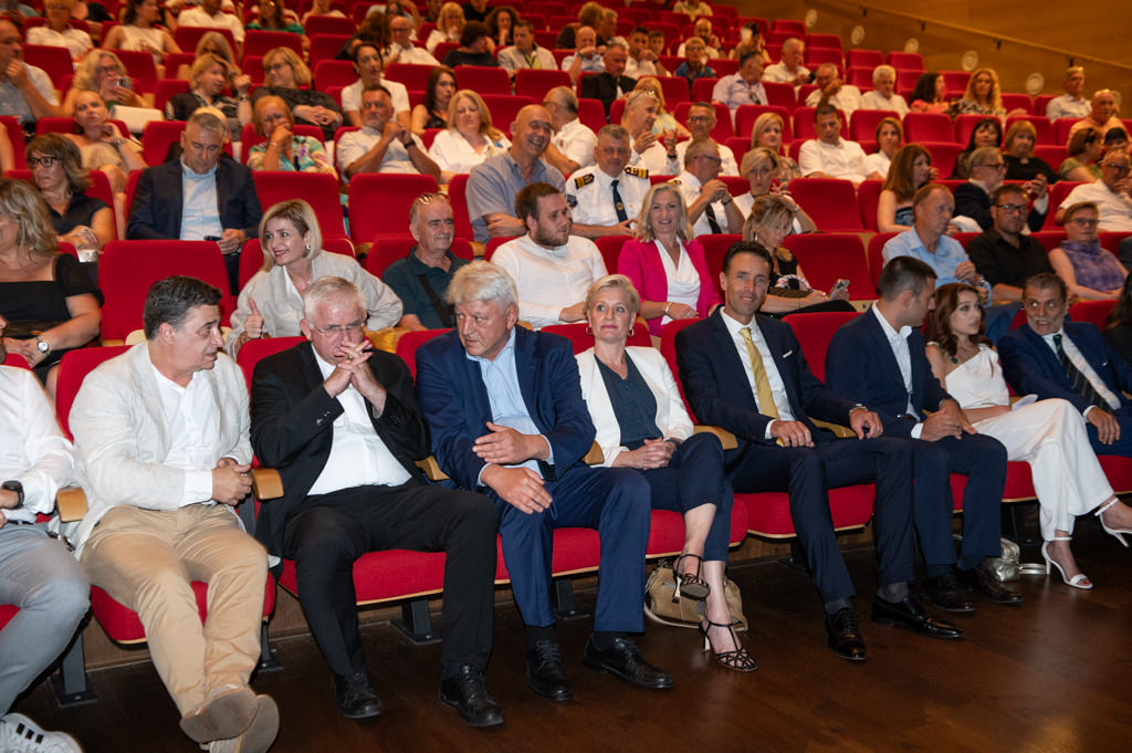 opatija svecana sjednica (15) opatija svecana sjednica (15)