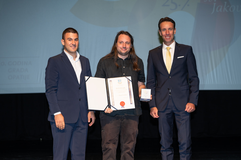 opatija svecana sjednica (19) opatija svecana sjednica (19)