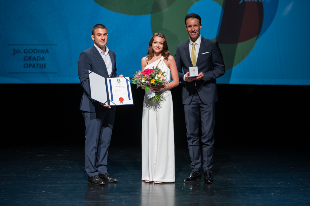 opatija svecana sjednica (8) opatija svecana sjednica (8)