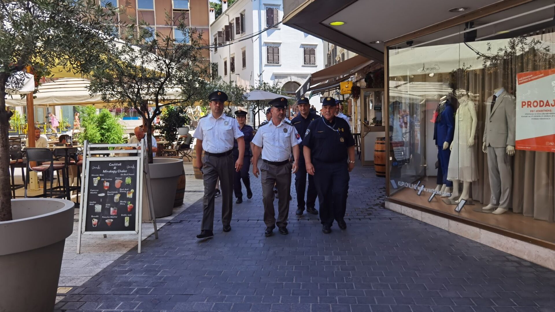 strani policajci ljeto 2023 14 strani policajci ljeto 2023 14