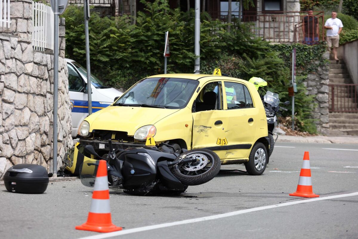 Vozač motocikla poginuo u sudaru u Matuljima